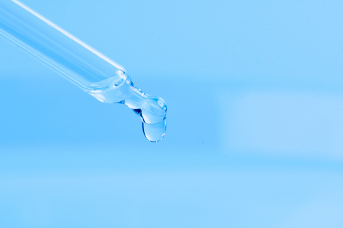 Monoatomisches Germanium richtig dosieren mit der Pipette Dosierung von monoatomischem Germanium