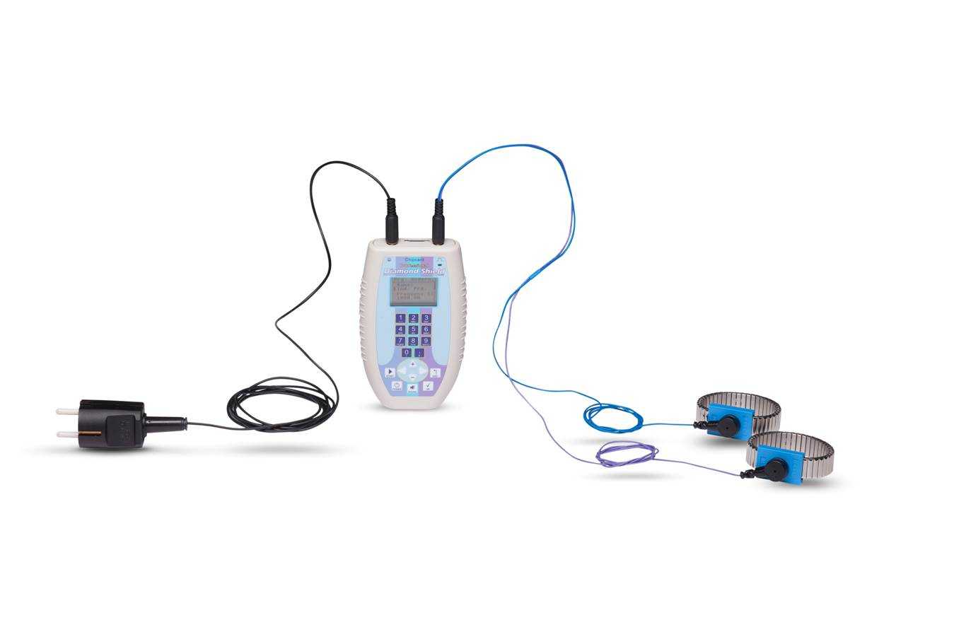 Das bläuliche Frequenzgerät ist über Kabel mit der Erdung und den Handgelenk-Elektroden verbunden