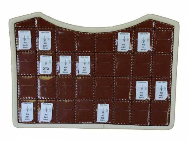 Vorschau: Lederfach für 32 Vorschau: Ledereinsatz mit Frequenz-Chipcards