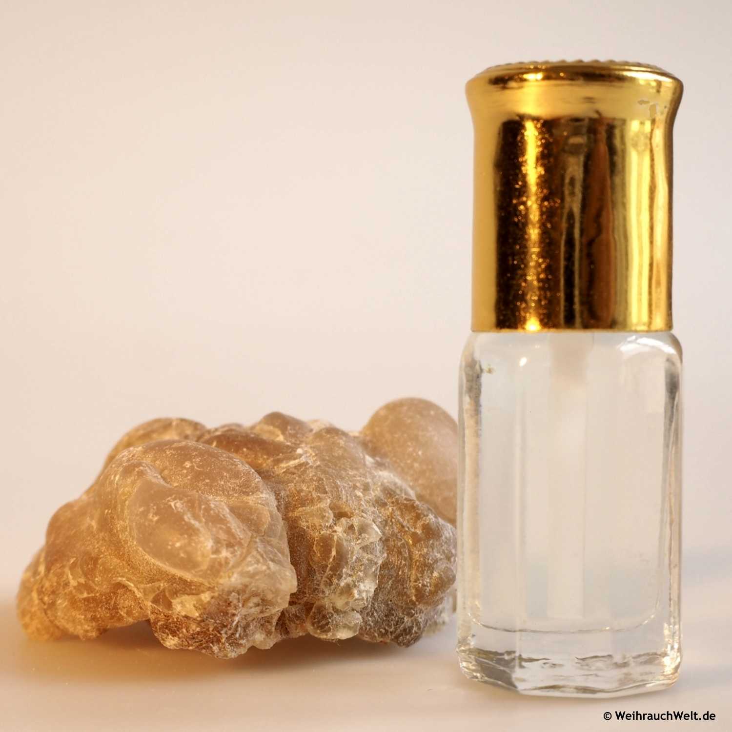 Vorschau: Weihrauchöl aus dem Oman Vorschau: Eine Flasche Weihrauchöl - wirkt stark entzündungshemmend und könnte bei vielen chronisch entzündlichen Erkrankungen helfen